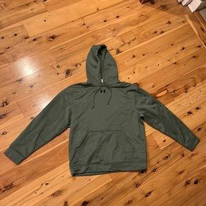 Under Armour sweatshirt